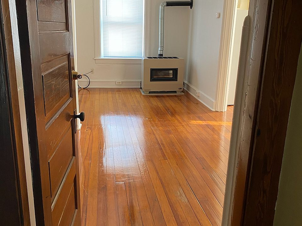 1st image of 24 N Miami St APT 4