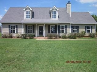 1626 Locerbie Dr, Murfreesboro, TN 37128