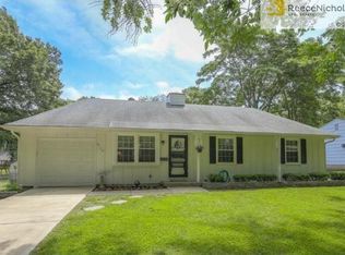 8719 Larsen St, Overland Park, KS 66214