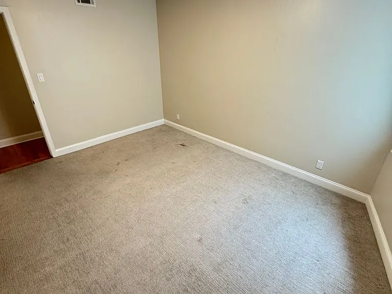 1142 Green Street 1 Sharp Pl — Photo 18
