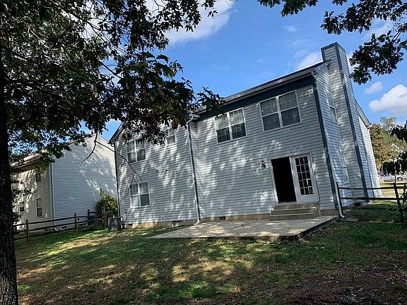 3rd image of 5911 Walleye Ct