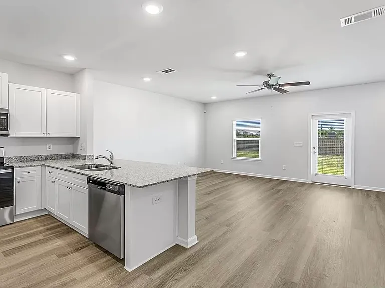 1706 Jakes Dr #38 — Photo 12