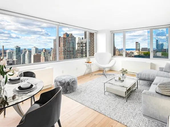 322 W 57th St, New York, NY