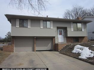 11148 U St, Omaha, NE 68137
