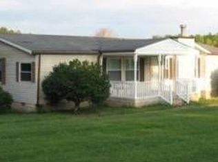 12306 Maple St, Ashland, VA 23005