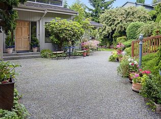 13600 SE 55th Pl, Bellevue, WA 98006