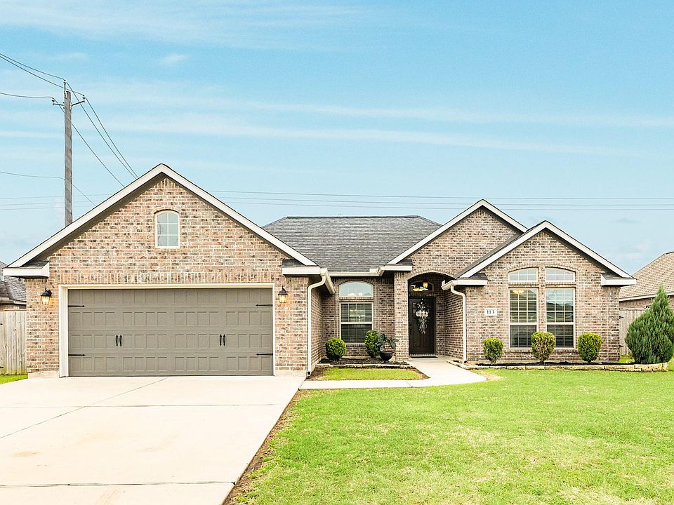 1st image of 113 Cinnamon Ln