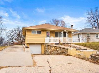 800 Shawnee Rd, Kansas City, KS 66103
