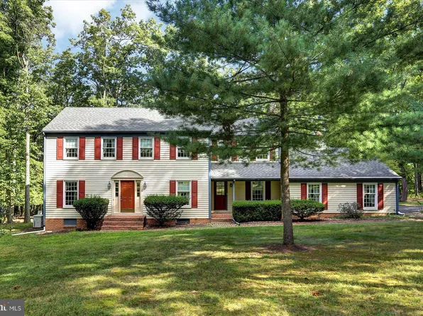 741 Dogwood Ter, Boiling Springs, PA 17007