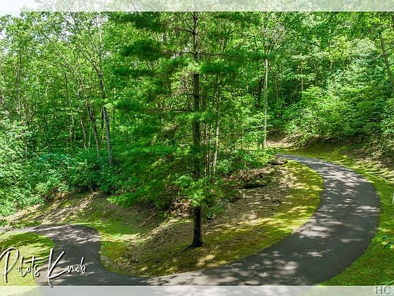 4th image of 55/55B Beechfern Drive