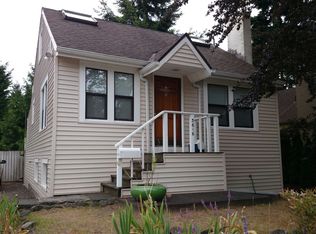 3616 49th Ave SW, Seattle, WA 98116
