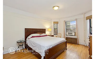 3396 Wayne Avenue #D21 image 1 of 8