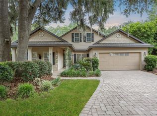 7371 SW 84th Dr, Gainesville, FL 32608