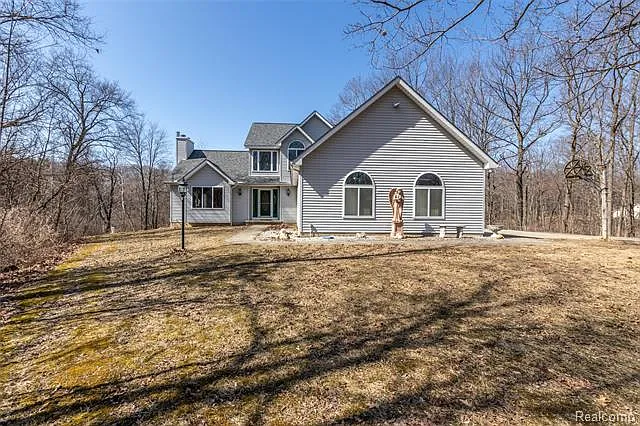 15910 Dixie Hwy photo 1