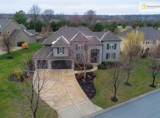 15208 Perry St, Overland Park, KS 66221