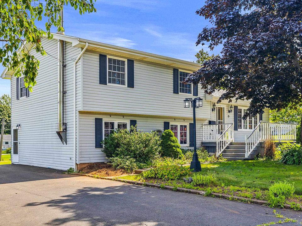 1st image of 6 Millbrook Dr