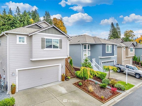 2nd image of 1725 73rd Ave SE