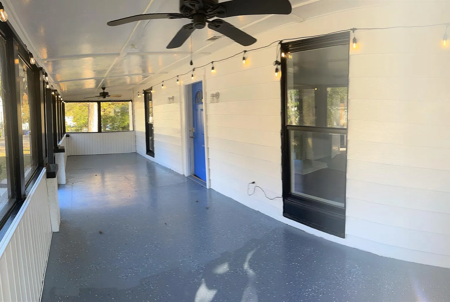 2 bed, 1880 sqft, $2,390 — Photo 2
