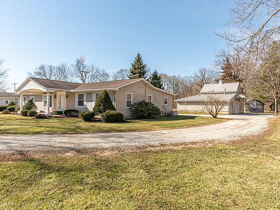 4th image of 12565 Plank Rd