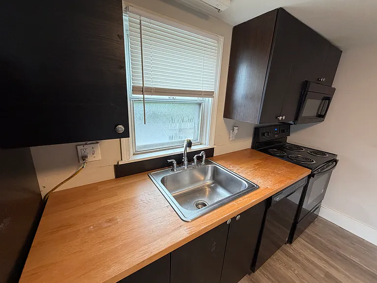 234 S Main St #5 — Photo 4