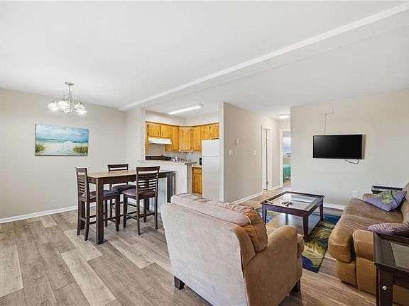 5th image of 1439 W Ocean View Ave
