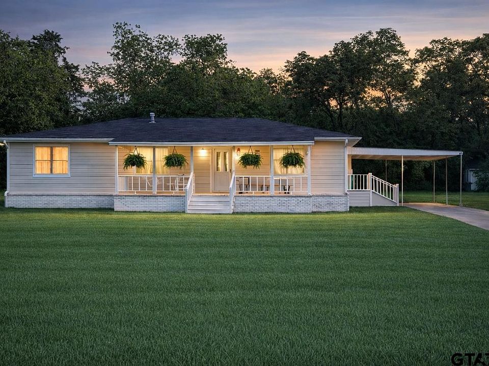 1st image of 361 Noble St