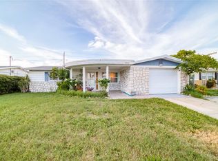 5151 Victoria Ln, Holiday, FL 34690
