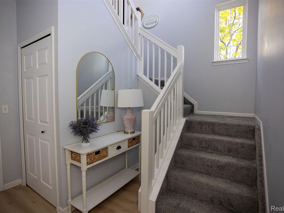 3314 Kneeland Cir #114, photo 4