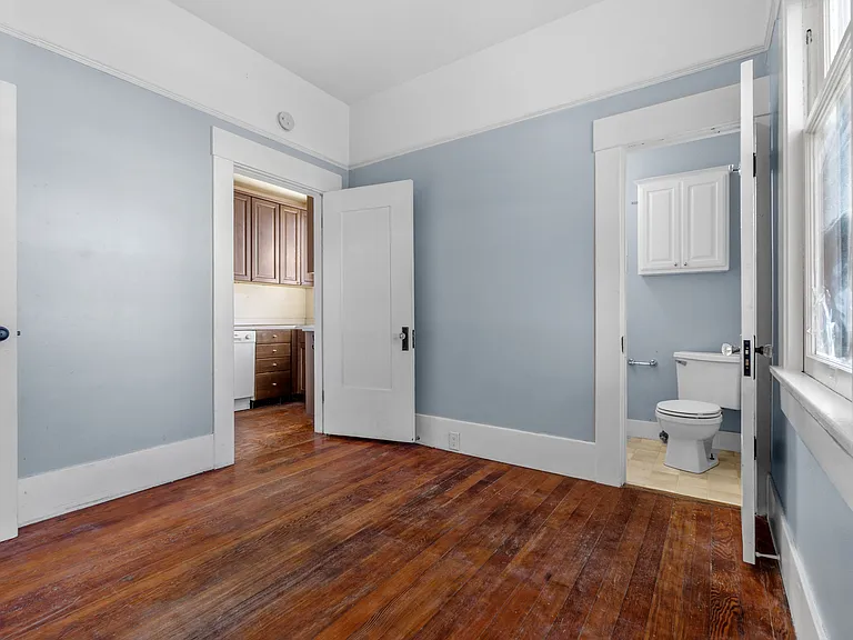 Bedroom 3. This room has already been rented and is no longer available.