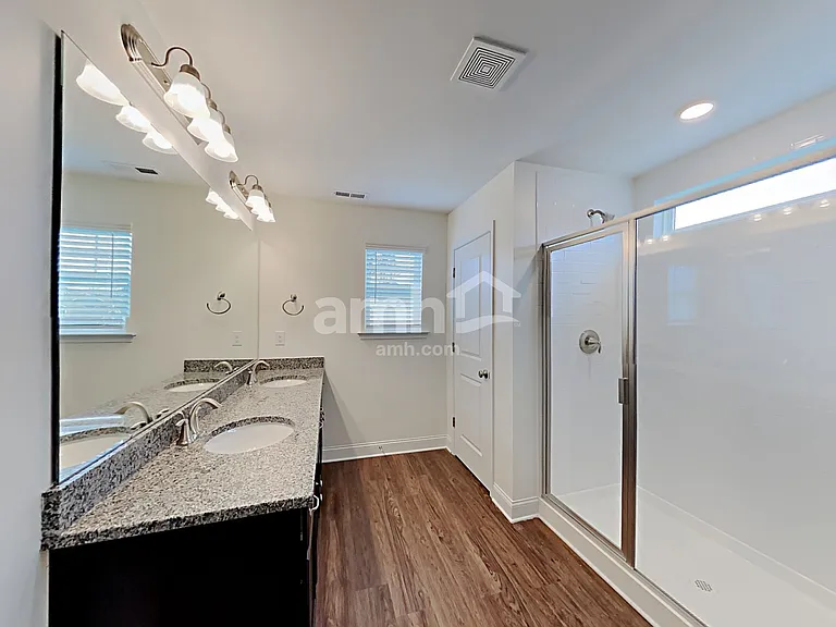 2121 Laurel Village Cir — Photo 18
