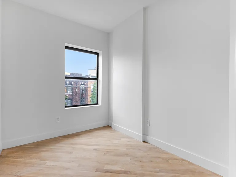 5653 Myrtle Ave #3F — Photo 5