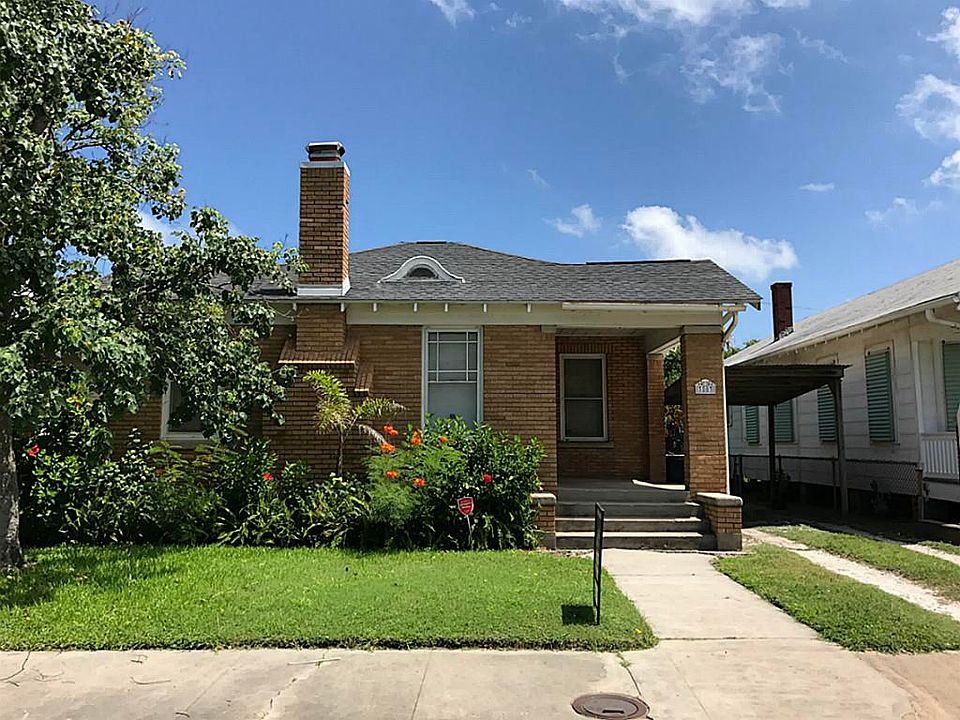 1st image of 3803 Avenue S 1/2