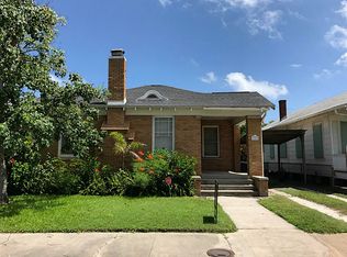 3803 Avenue S 1/2, Galveston, TX 77550