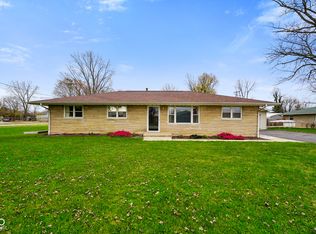 1023 E 4th St, Seymour, IN 47274