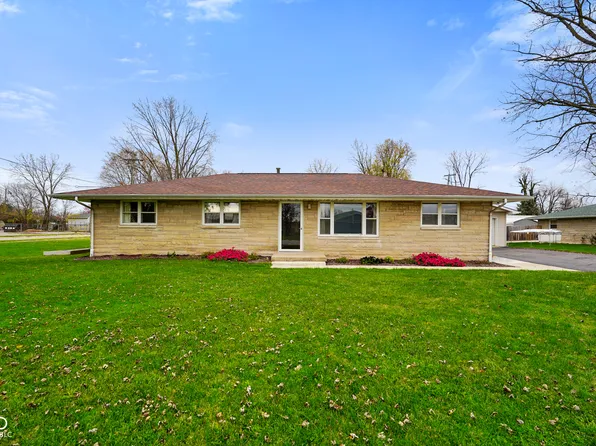 1023 E 4th St, Seymour, IN 47274