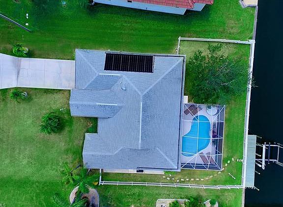4th image of 5008 SW 21st Pl