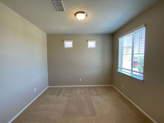 5th image of 3455 Llano Vista Loop NE