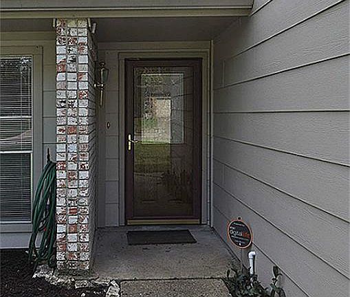 3rd image of 3222 Timberlark Dr
