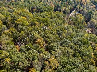 327 Rock Cliffe Trl, Pickens, SC 29671