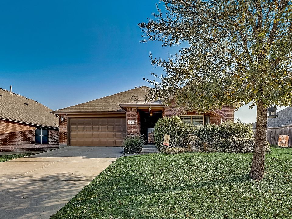 1st image of 2109 Carrie Creek Dr