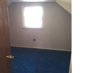 110 Castle Rd, North Syracuse, NY 13212