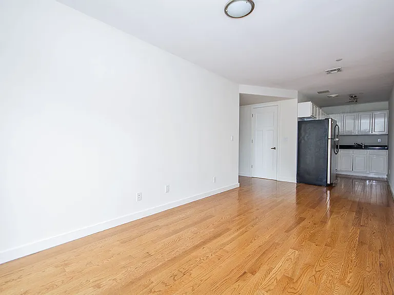 230 Troutman St #2A — Photo 2