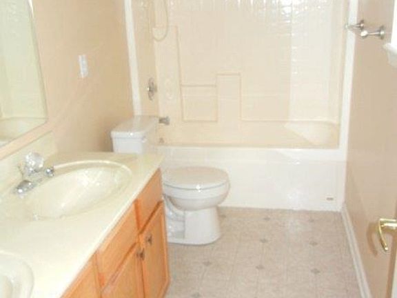 5th image of 3707 E Barrington Dr APT 101