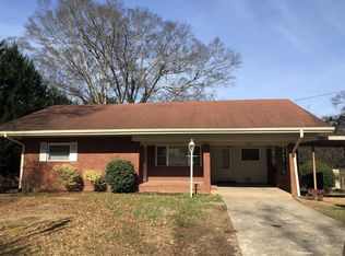 1643 W Poplar St, Griffin, GA 30224