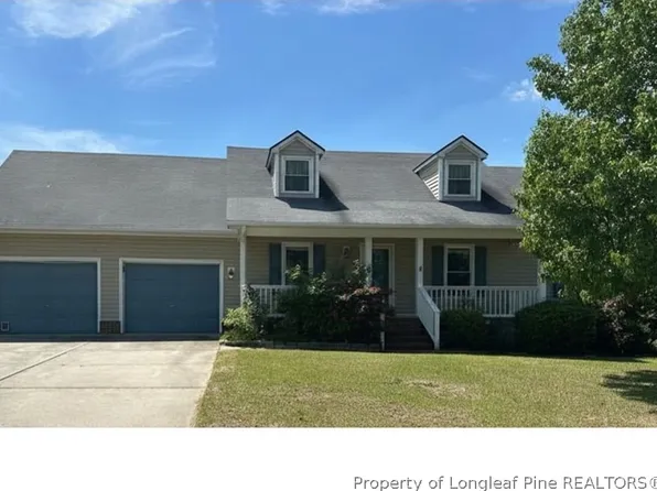 5262 Marvin Dr, Spring Lake, NC 28390