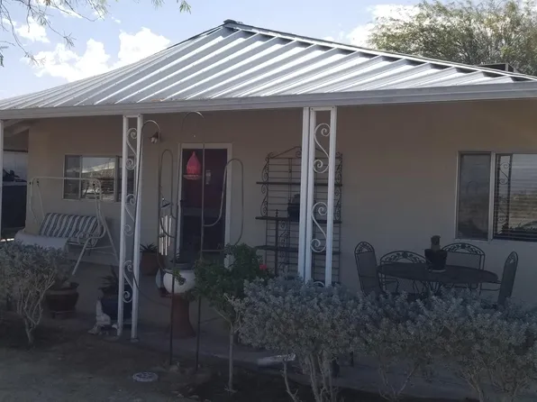 2487 Pine Ave, Thermal, CA 92274