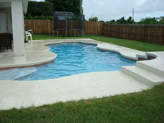 2nd image of 2007 SW Hampshire Ln