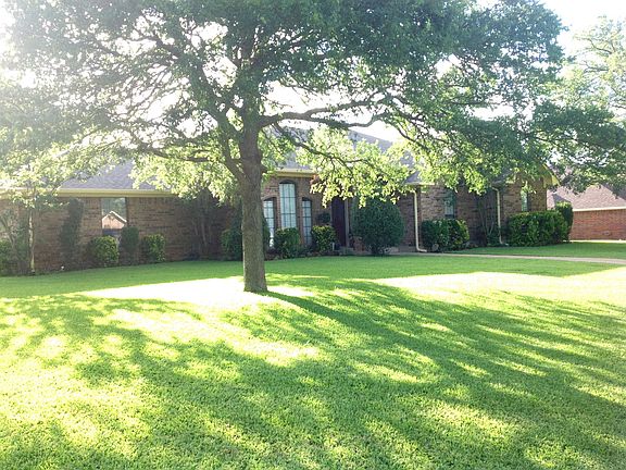 2nd image of 1109 Cimmarron Dr