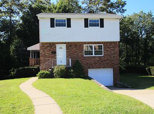 1154 Marlane Dr, Pittsburgh, PA 15227