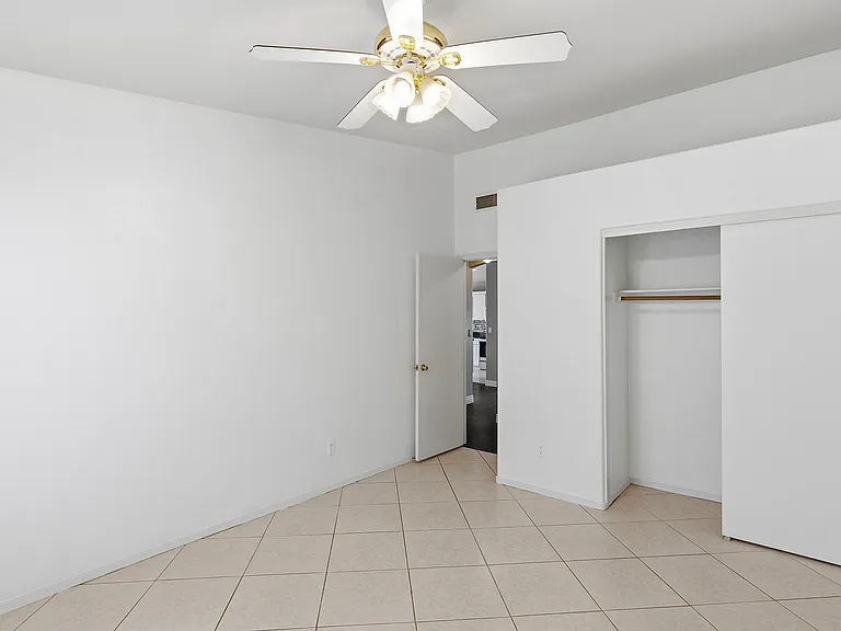 11820 S 45th St — Photo 19